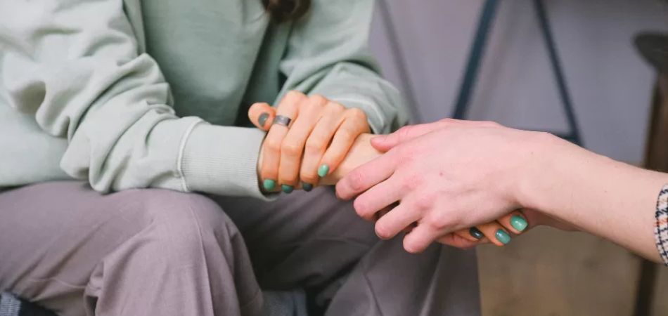 Hallucinogen addiction support network